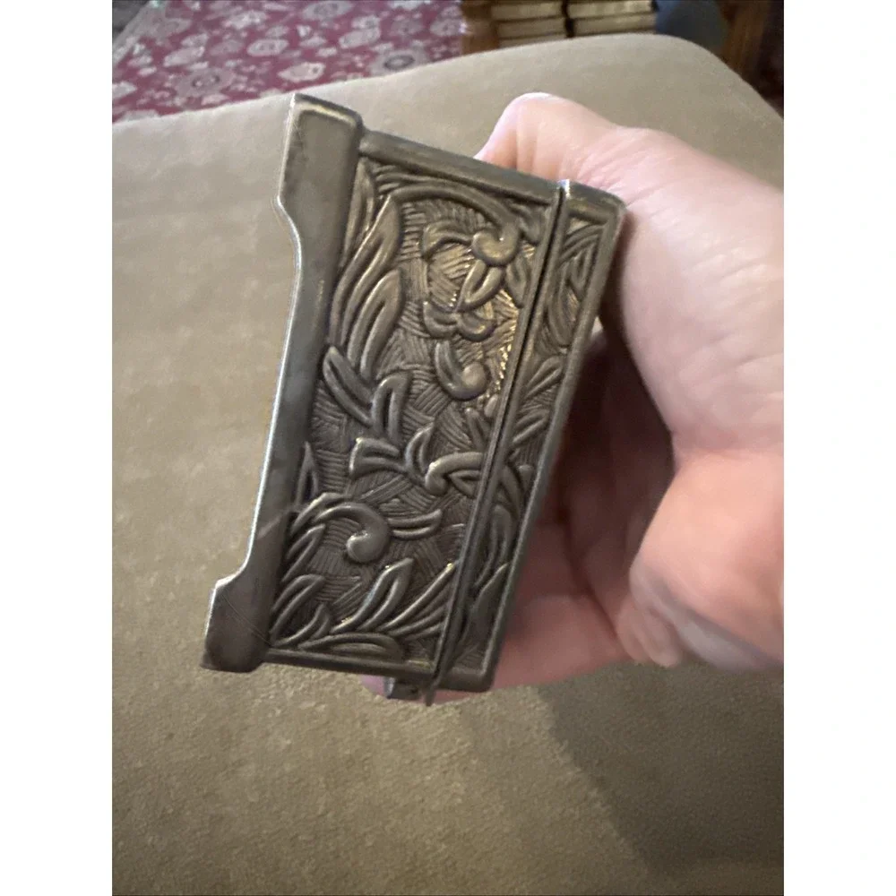 Vintage Godinger Victorian style Silver Plated jewelry box 9